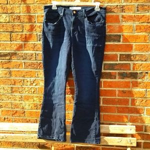 Signature Levi Strauss Mid Rise Bootcut Size W33 L30